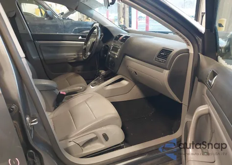 2009 Volkswagen Jetta Se из США, поврежденный, VIN 3VWRZ71K79M130399